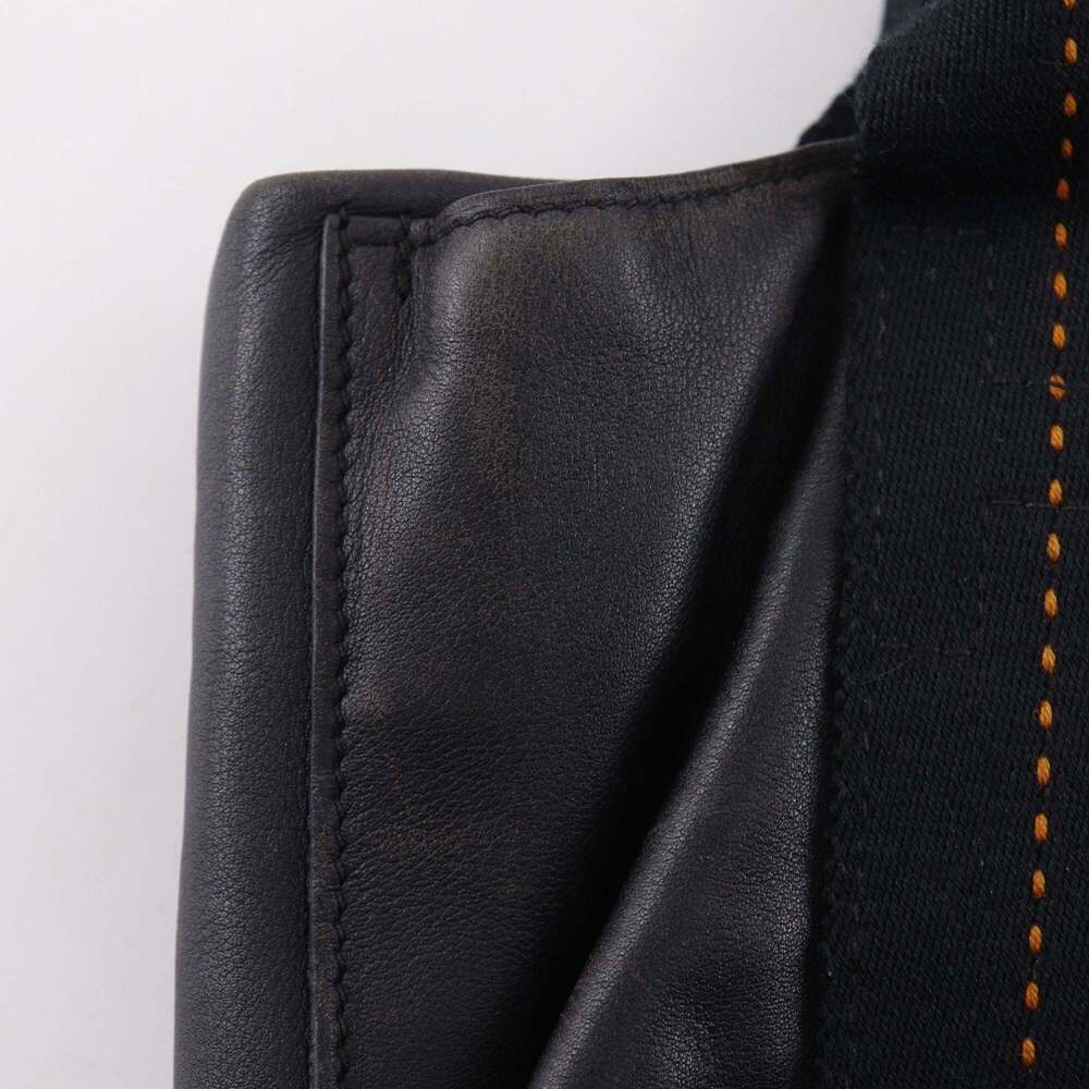 Hermes HERMES Caravan Horizontal PM Handbag Veau Derma Black Zipper Women's - Picture 11 of 16